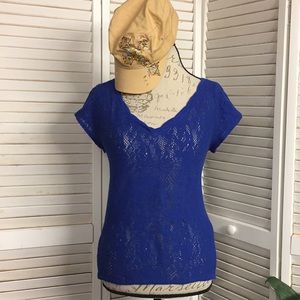 EUC! Blue Hollister short sleeve top